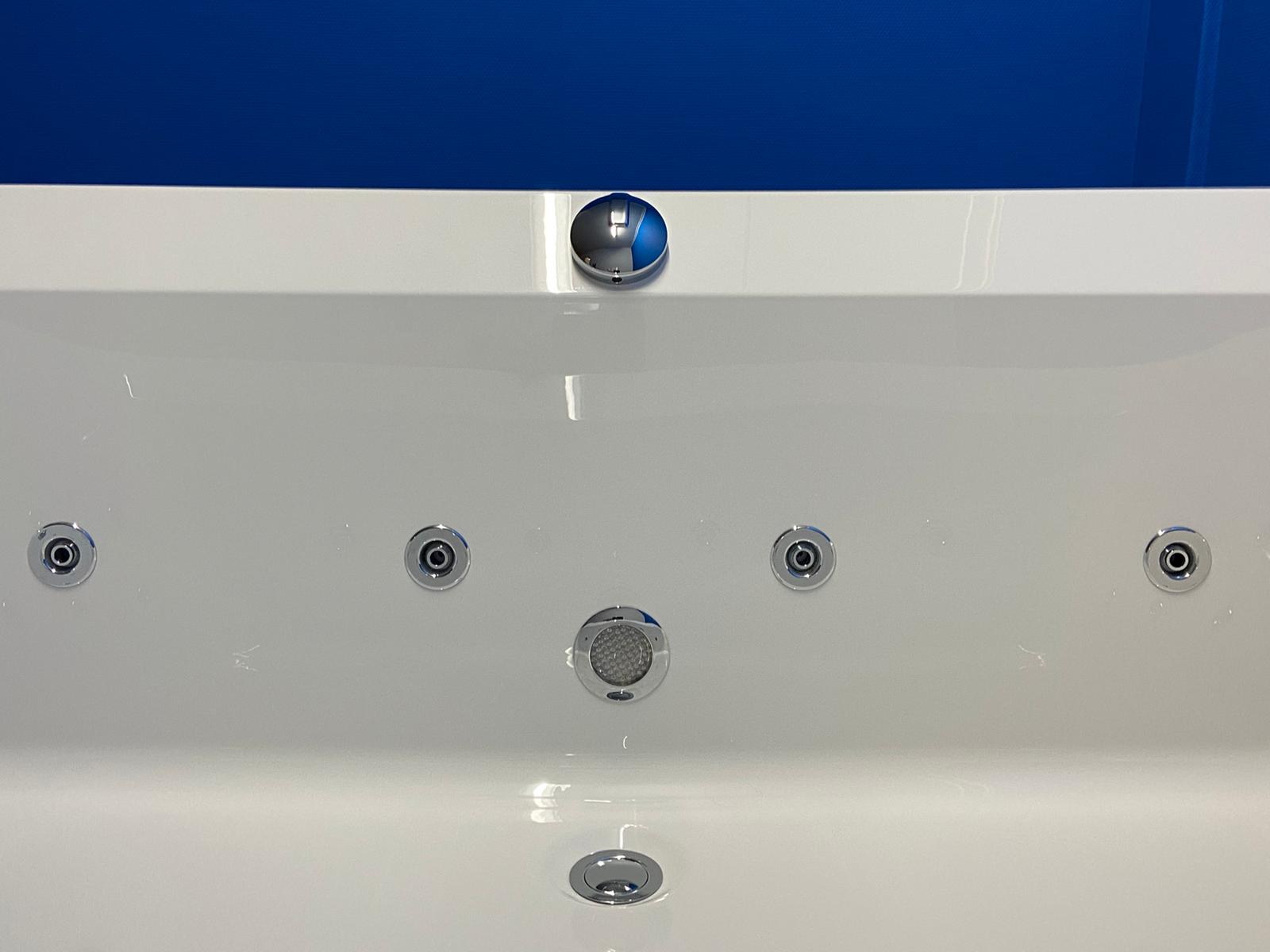 Lambini Designs Round Bubbelbad 180x80cm 6 4 2 hydro jets