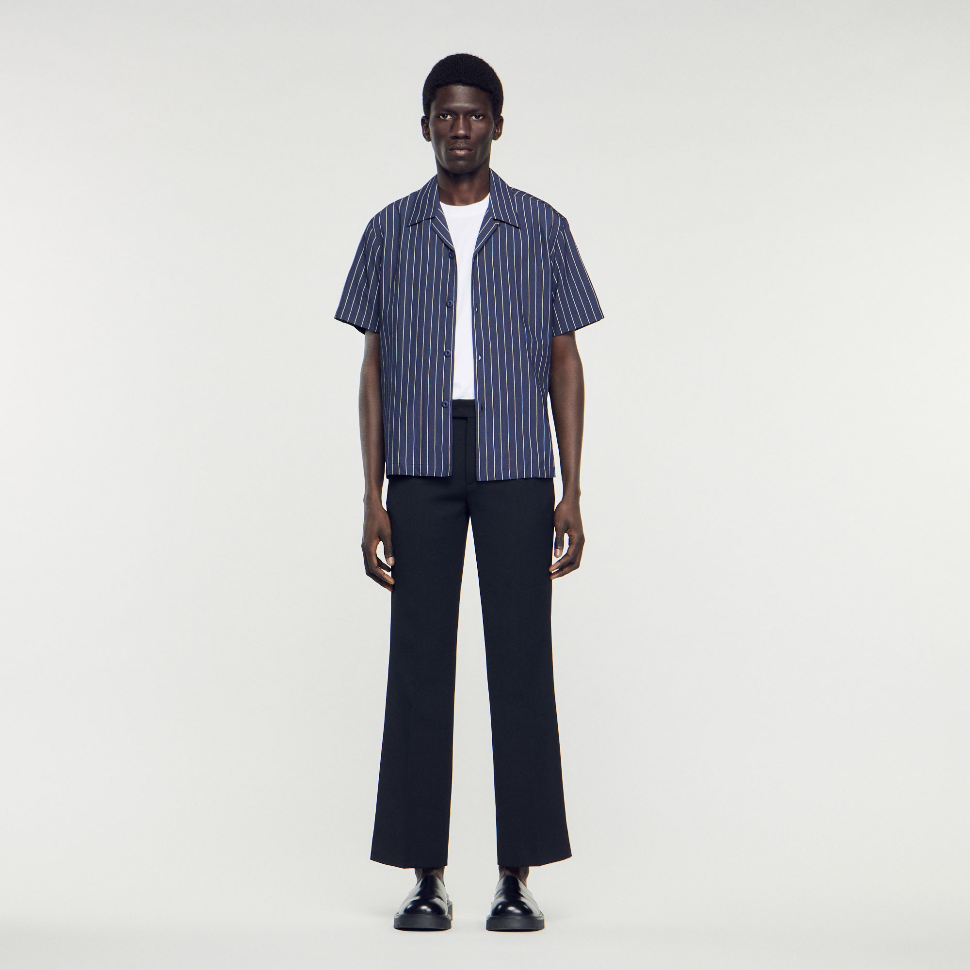 Chemise á manches courtes