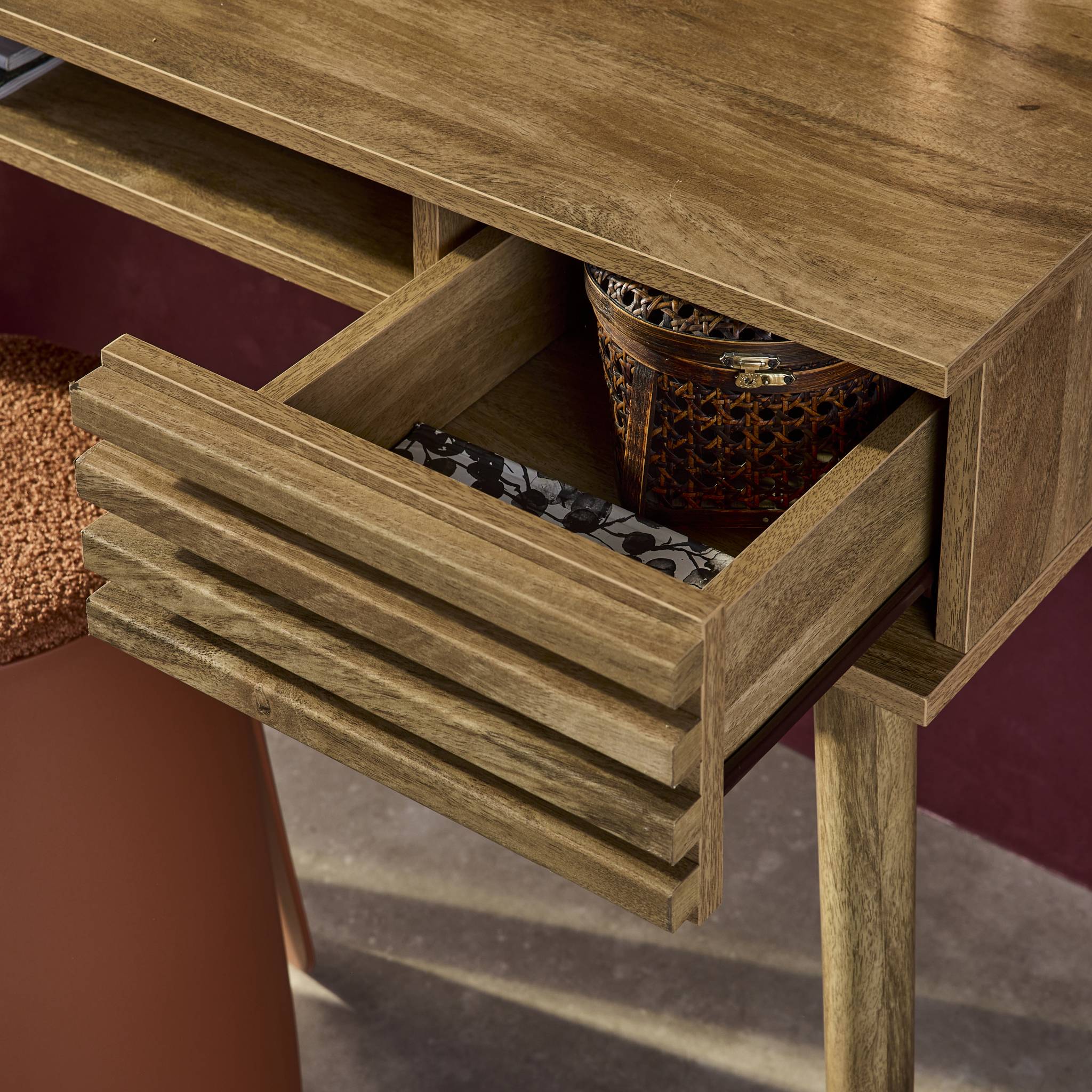 sweeek - Bureau met houteffect, 2 lades