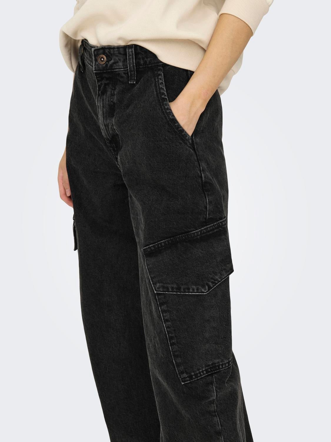 ONLPERNILLE Hohe Taille Jogger Fit Jeans Black Denim