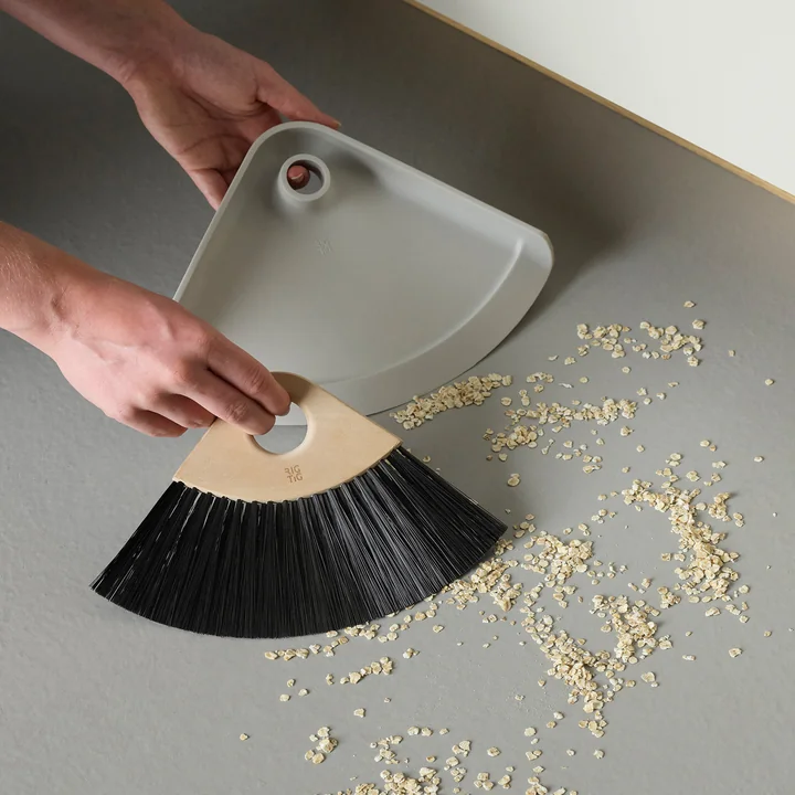 Rig-Tig by Stelton - Sweep-It Kehrschaufel & Handfeger, hellgrau