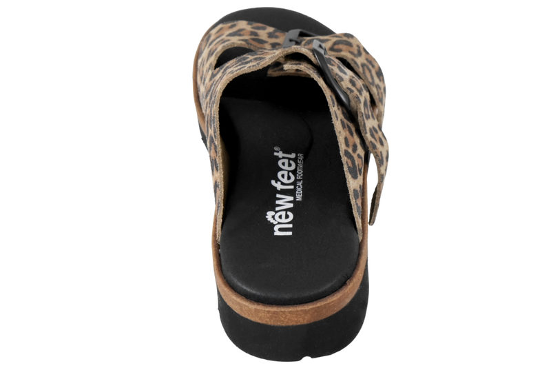 NEW FEET SLENTERS MED LEOPARD LOOK
