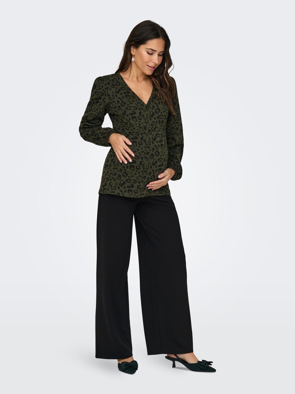 OLMSTILLA Normal geschnitten Hose Black