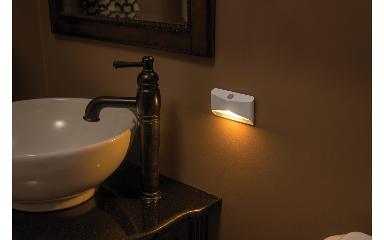 Mr. Beams MB710A Sensor amber LED Treppen- und Nachtlicht weiß