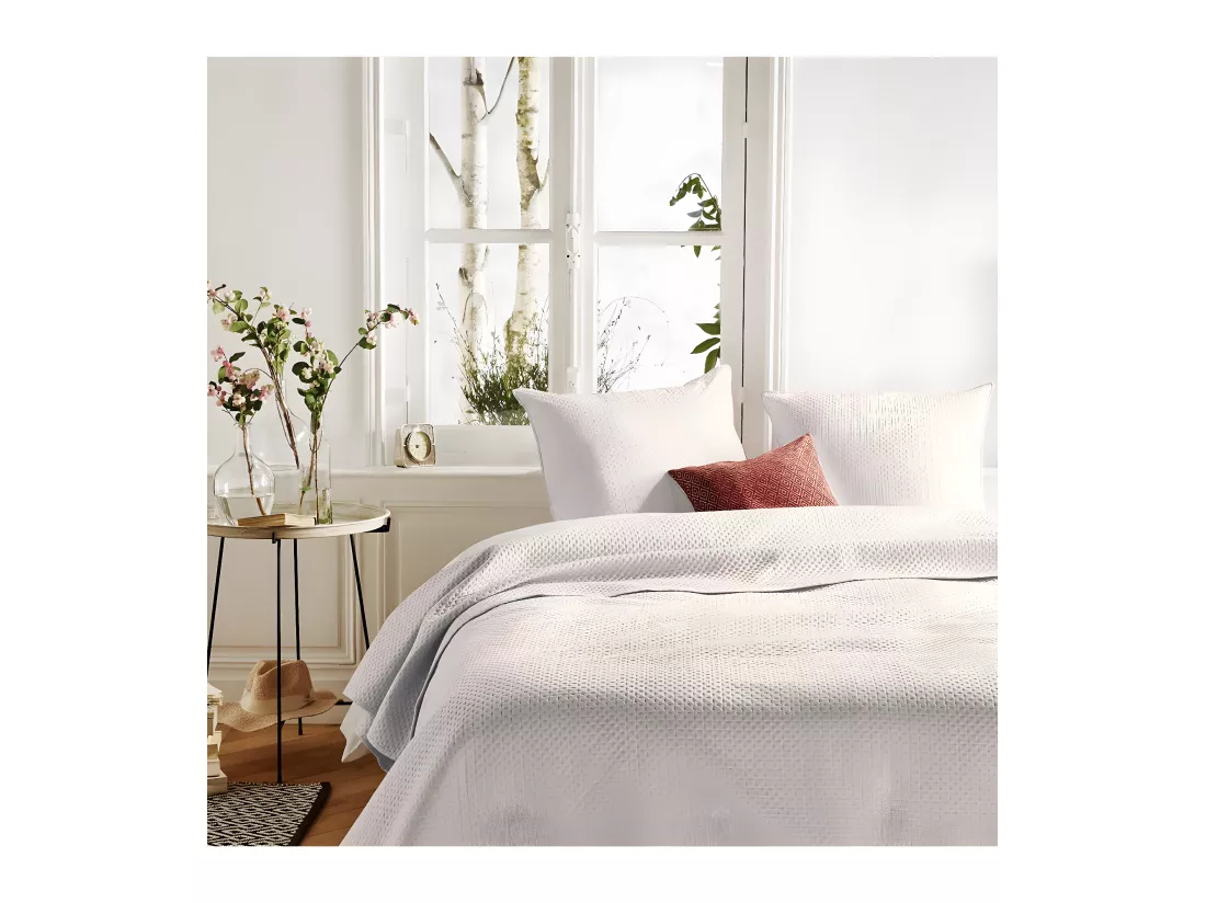 Dessus de lit Ivoire 240 x 260 cm avec 2 Taies