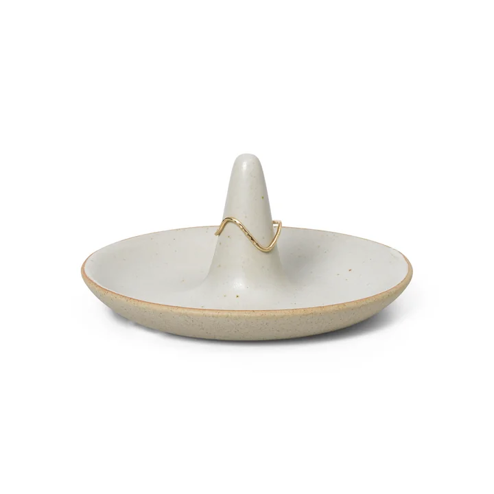 Ferm Living - Ring Schmuckaufbewahrung, Ø 9,5 cm, off-white