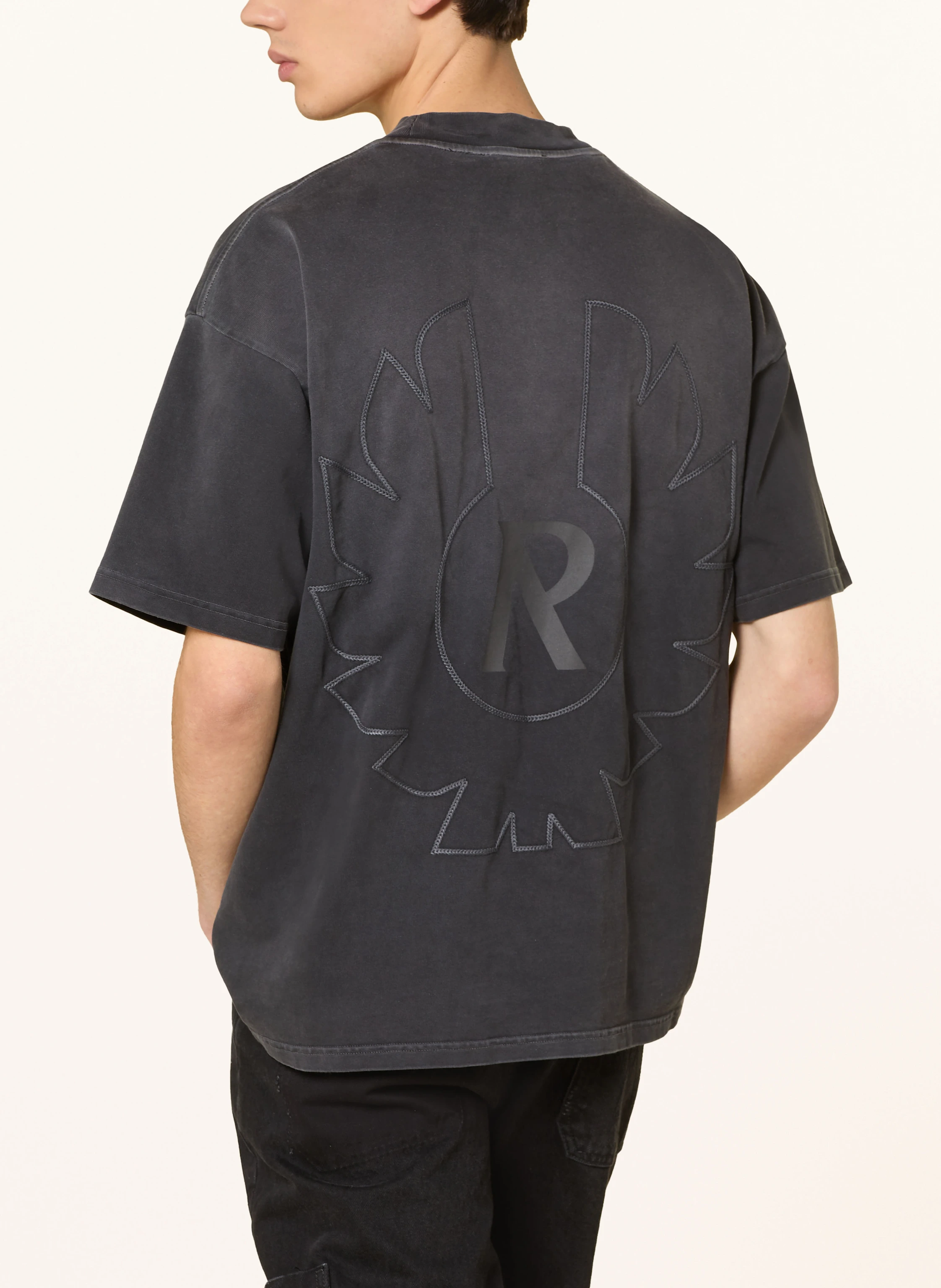 REPRESENT T-Shirt OUTLINE