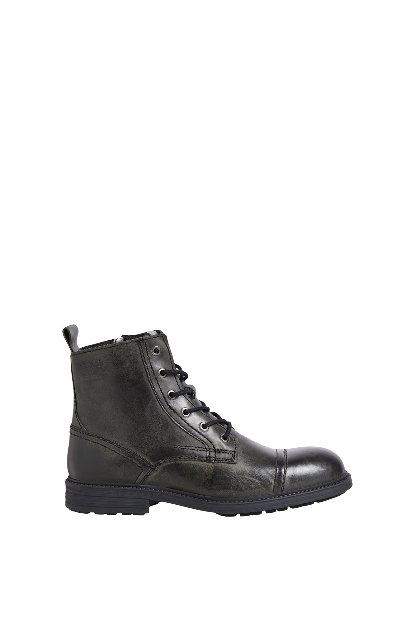 Bota de couro com cadarços
