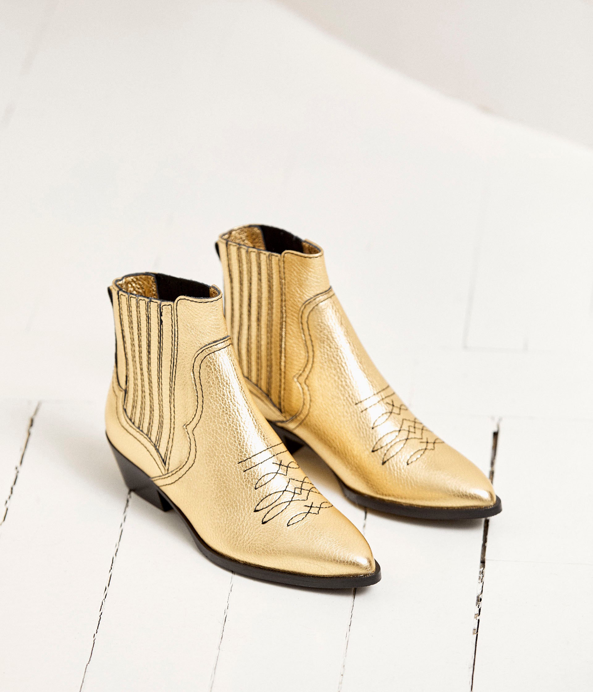 Bottines plates or Willa