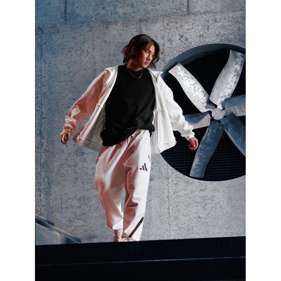 Adidas Nouveau pantalon adidas Z.N.E.