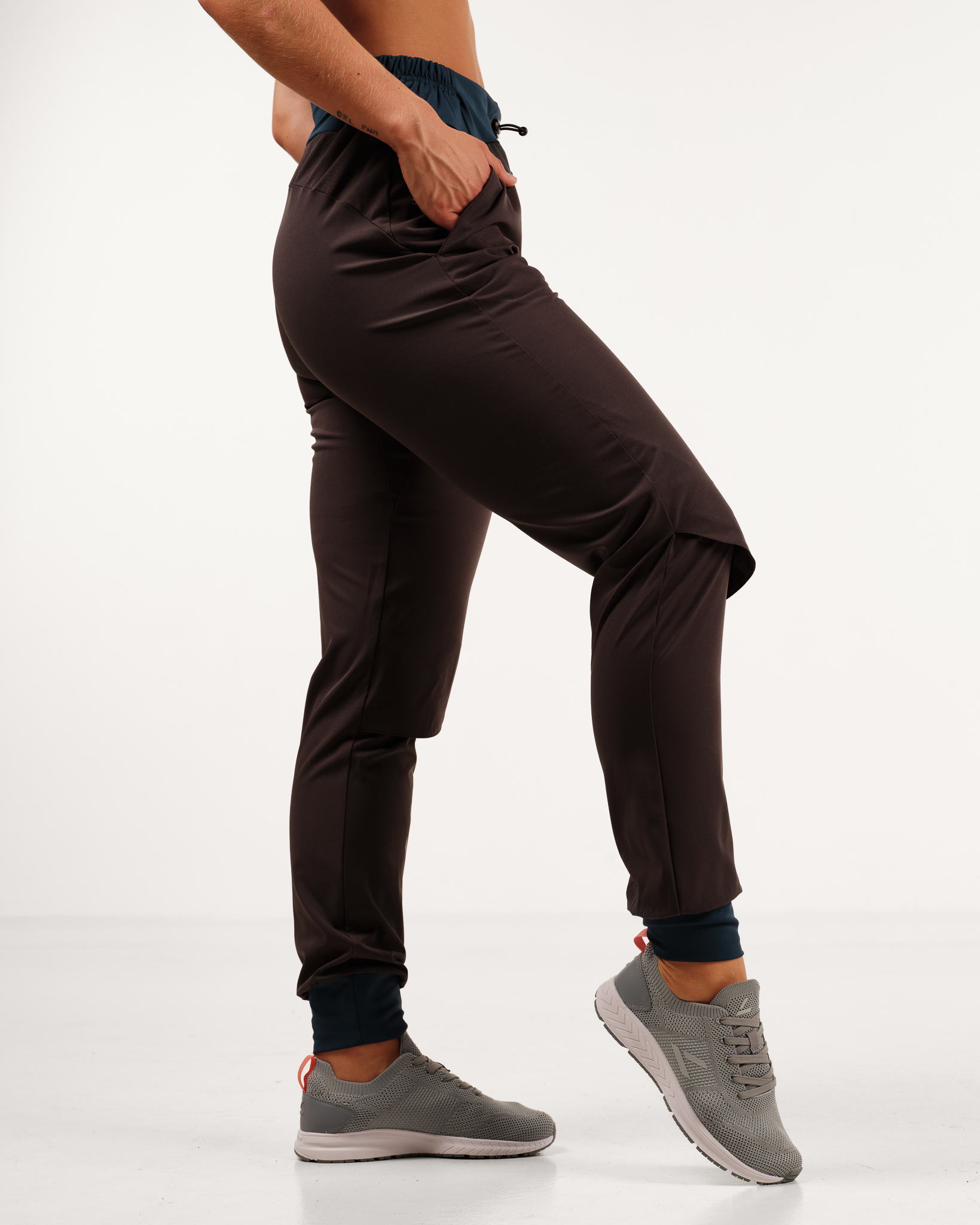 LEVITY Future Trail Pants Dark Steel