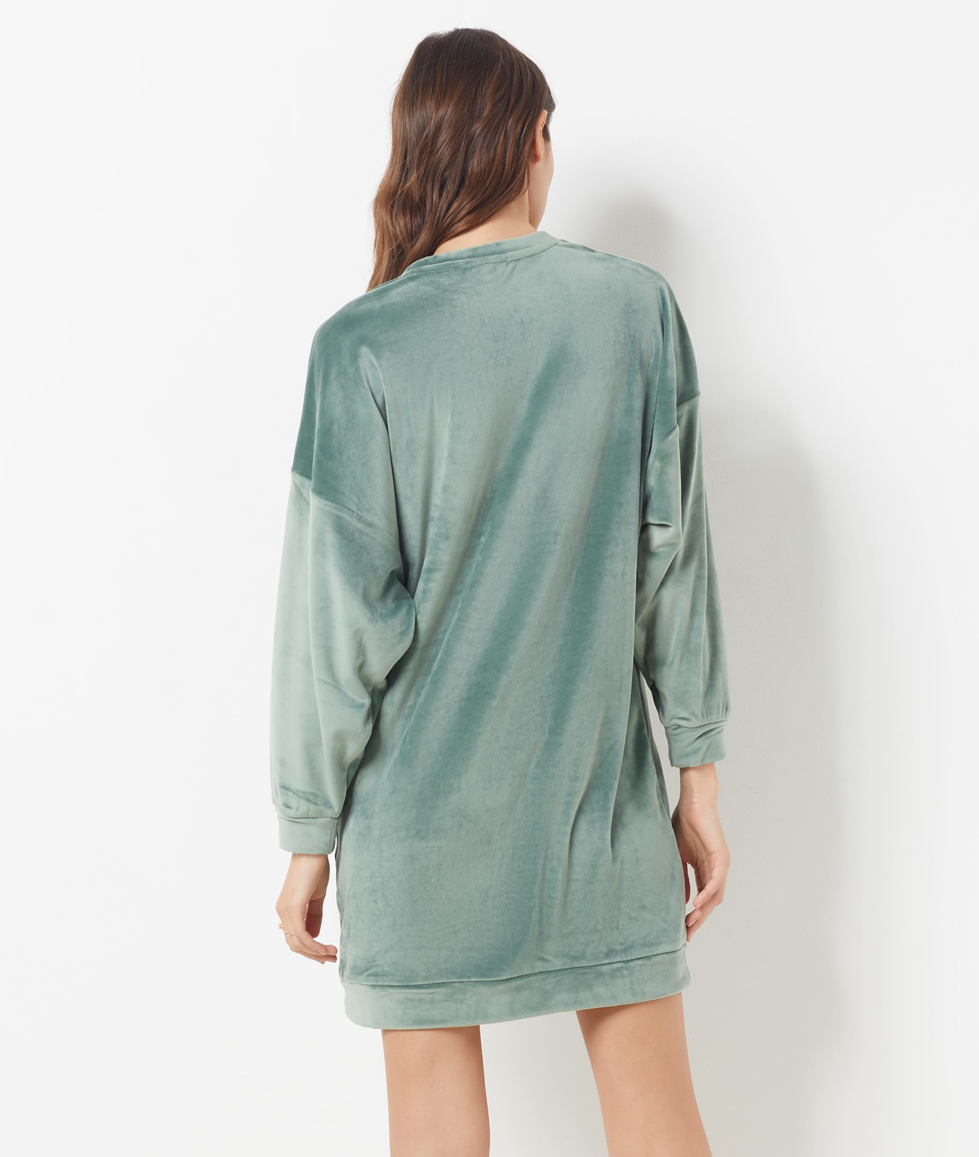 Chemise de nuit en velours