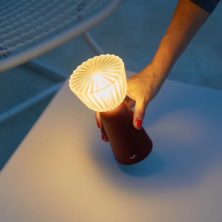 Fermob - Swing LED Akkuleuchte, gletscherminze