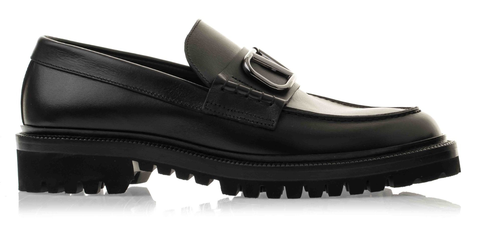 Valentino Garavani Vlogo Signature Loafer