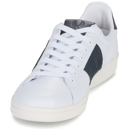 Fred Perry - B721 LEATHER BRANDED - Blanc / Marine