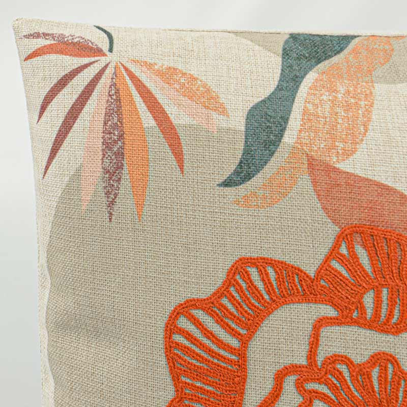Coussin imprimé brodé 'Carmina'