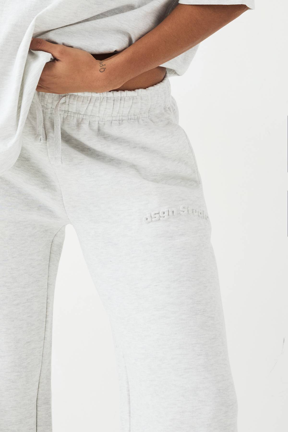 Jogging Jambe Droite Embossé DSGN Studio