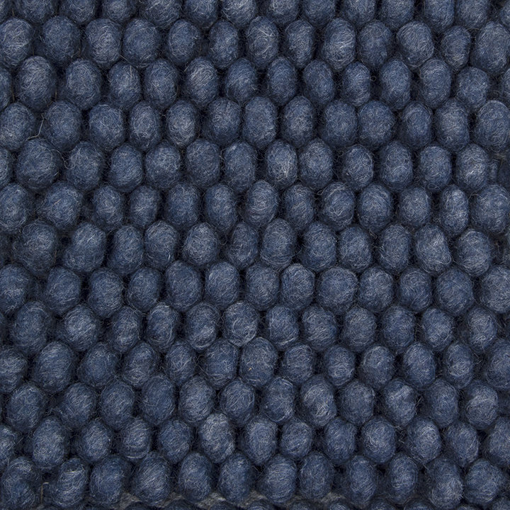Wollen vloerkleed - New Loop Donkerblauw 290 | Sfeer!