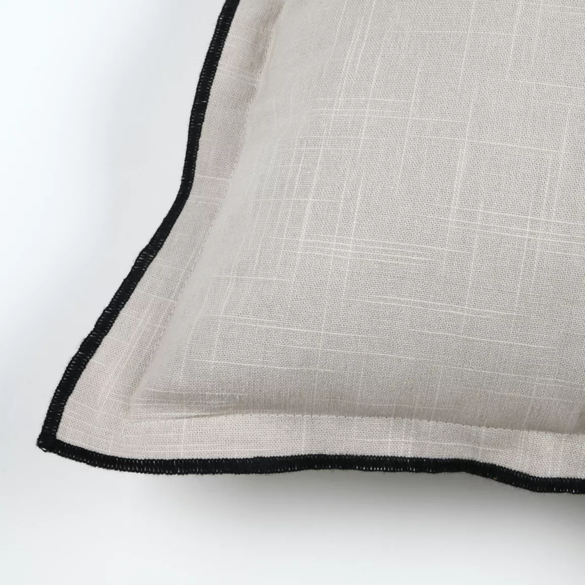 Coussin carré coton (45 x 45 cm) Helios Ecru