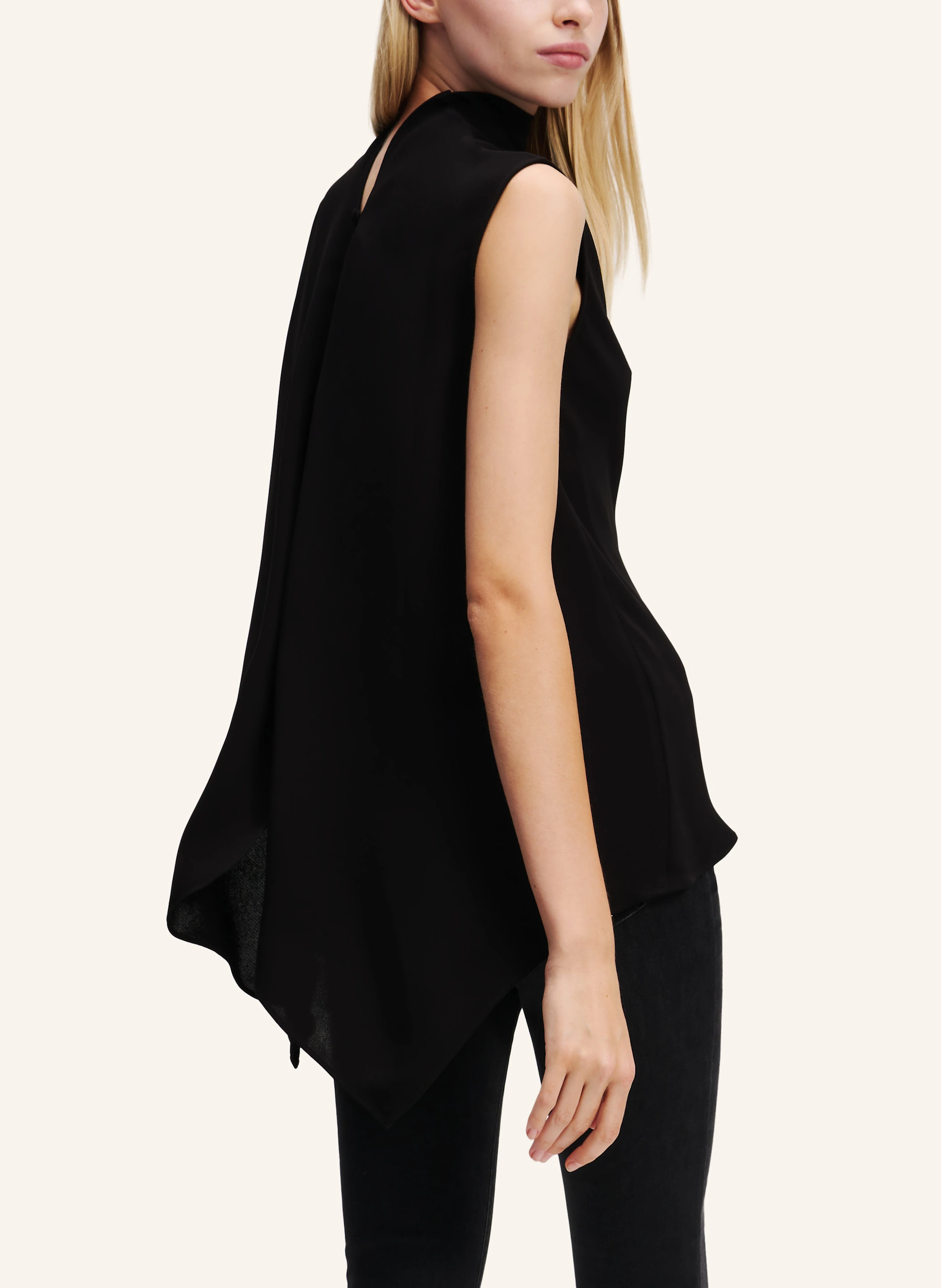 KARL LAGERFELD ÄRMELLOSE BLUSE