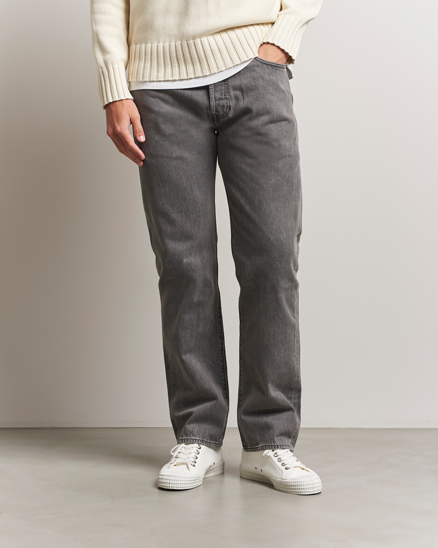 Levi's 501 Original Jeans Walk Down Broadway