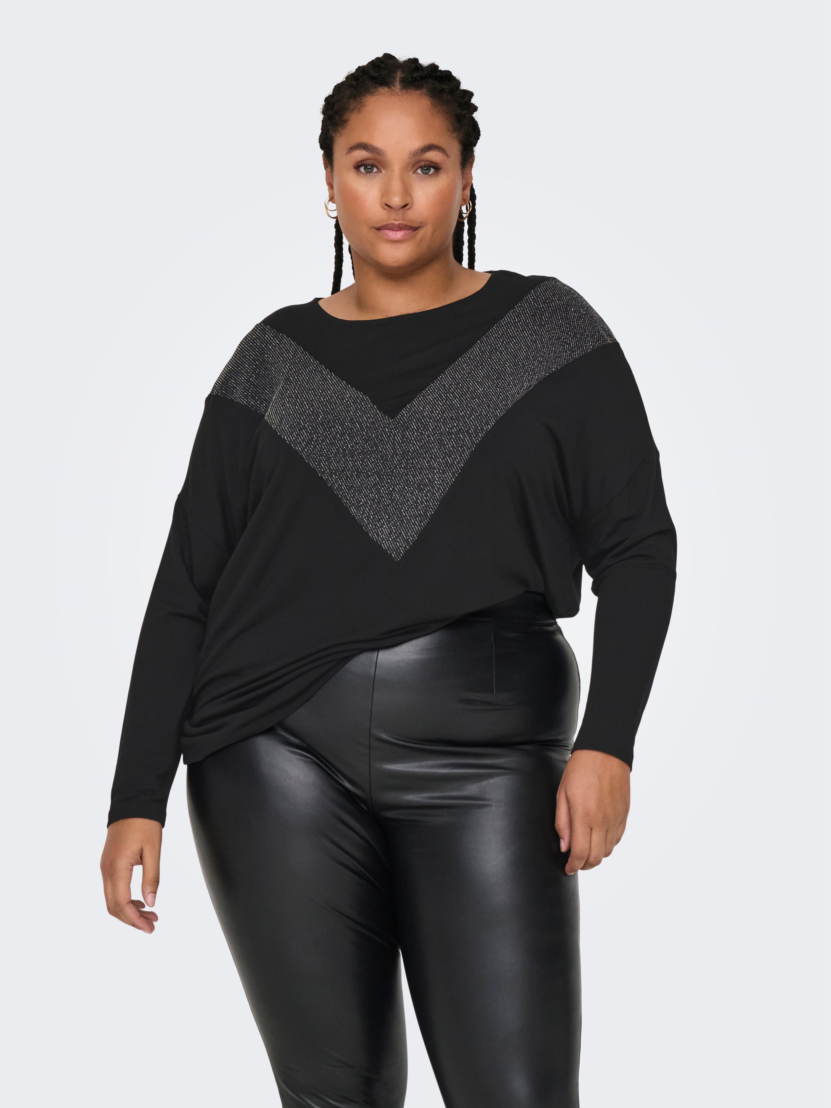 CARVEE Top Black