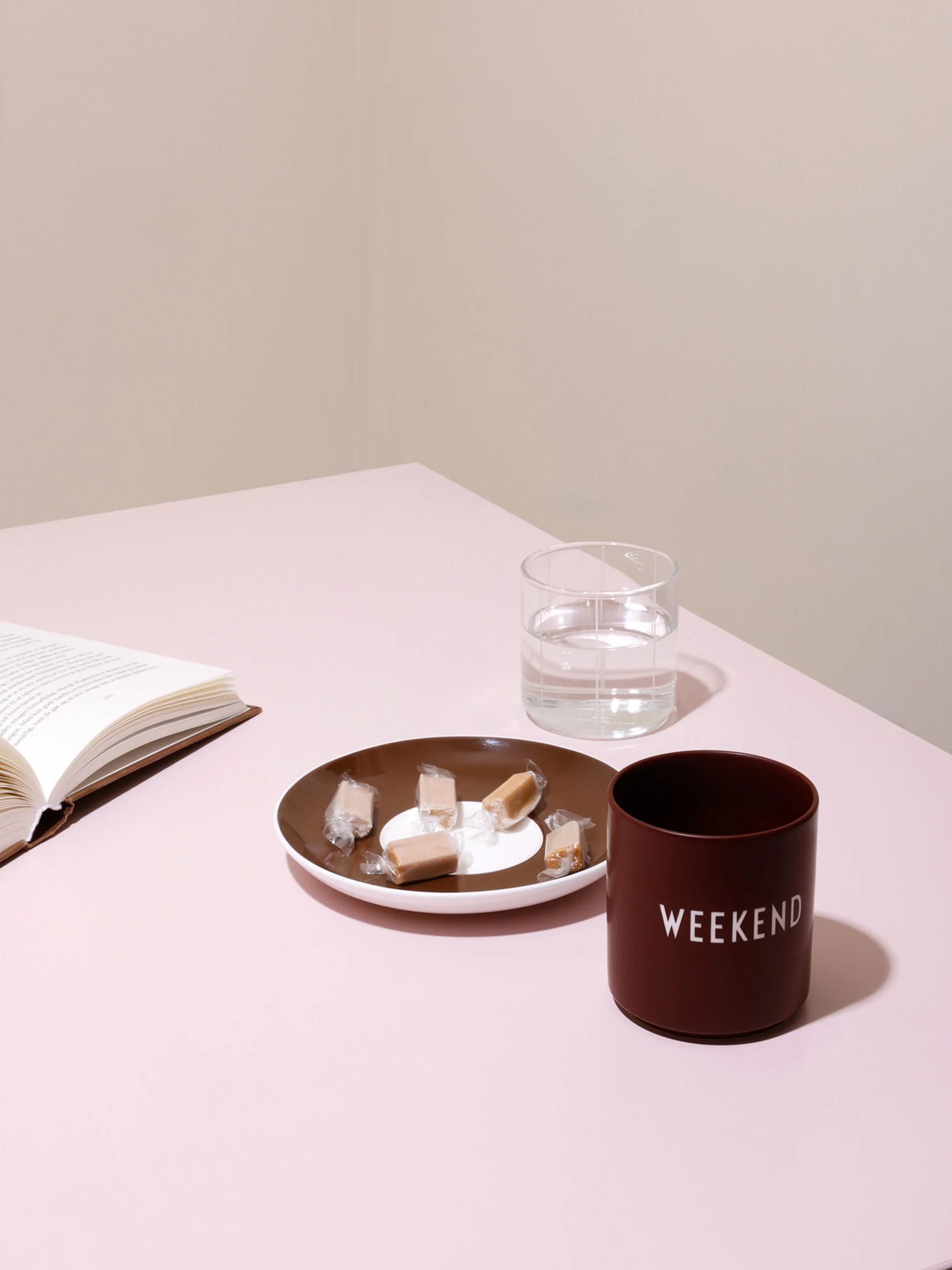 Kopje Favourite Weekend met opschrift