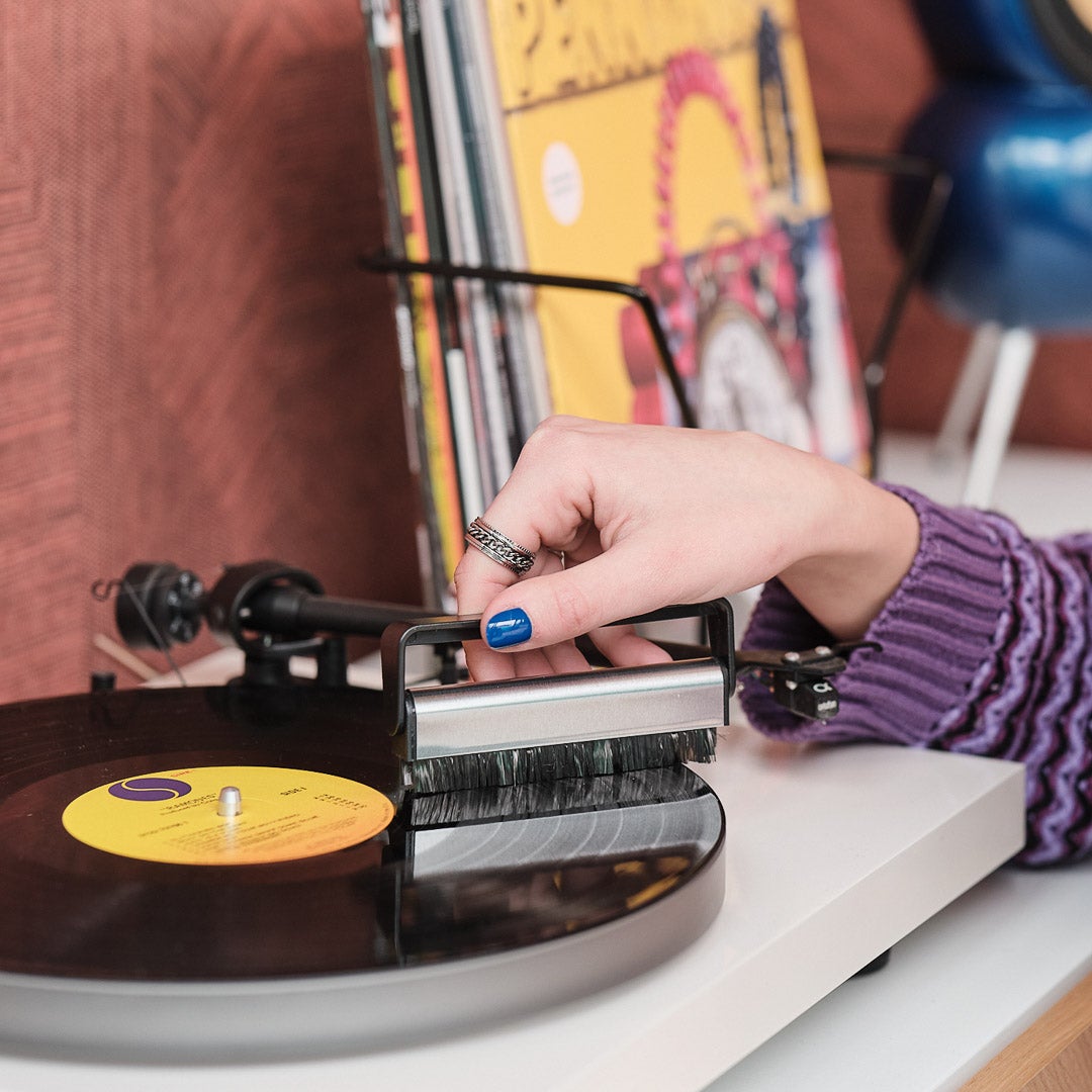 Devine Vinyl Brush antistatisch borsteltje voor LP's