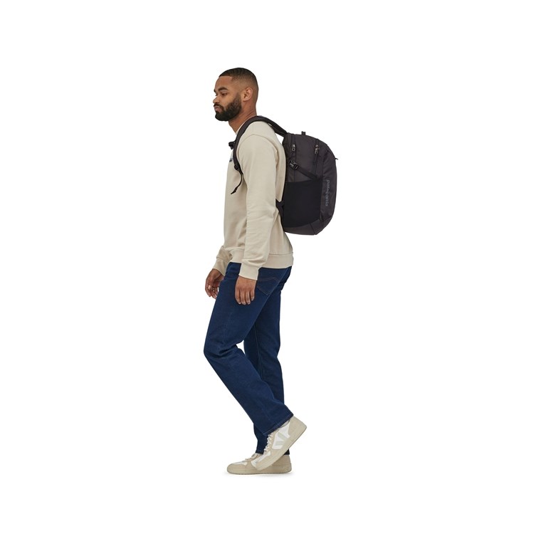 Patagonia Refugio Day Pack 26L