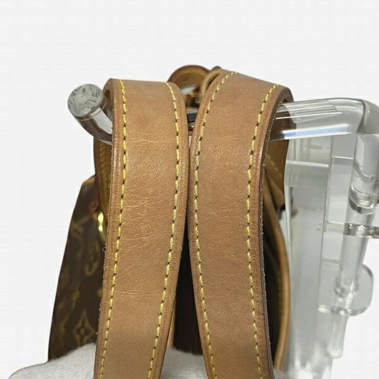 Louis Vuitton Vintage Louis Vuitton Batignolles Brown