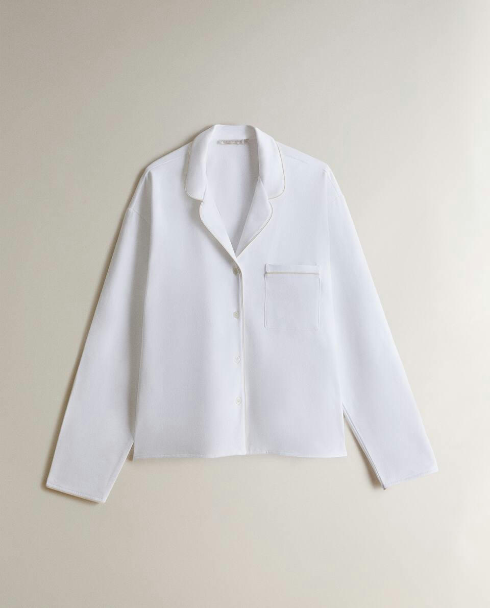 CAMISA DE TECIDO FELPUDO COM DETALHES