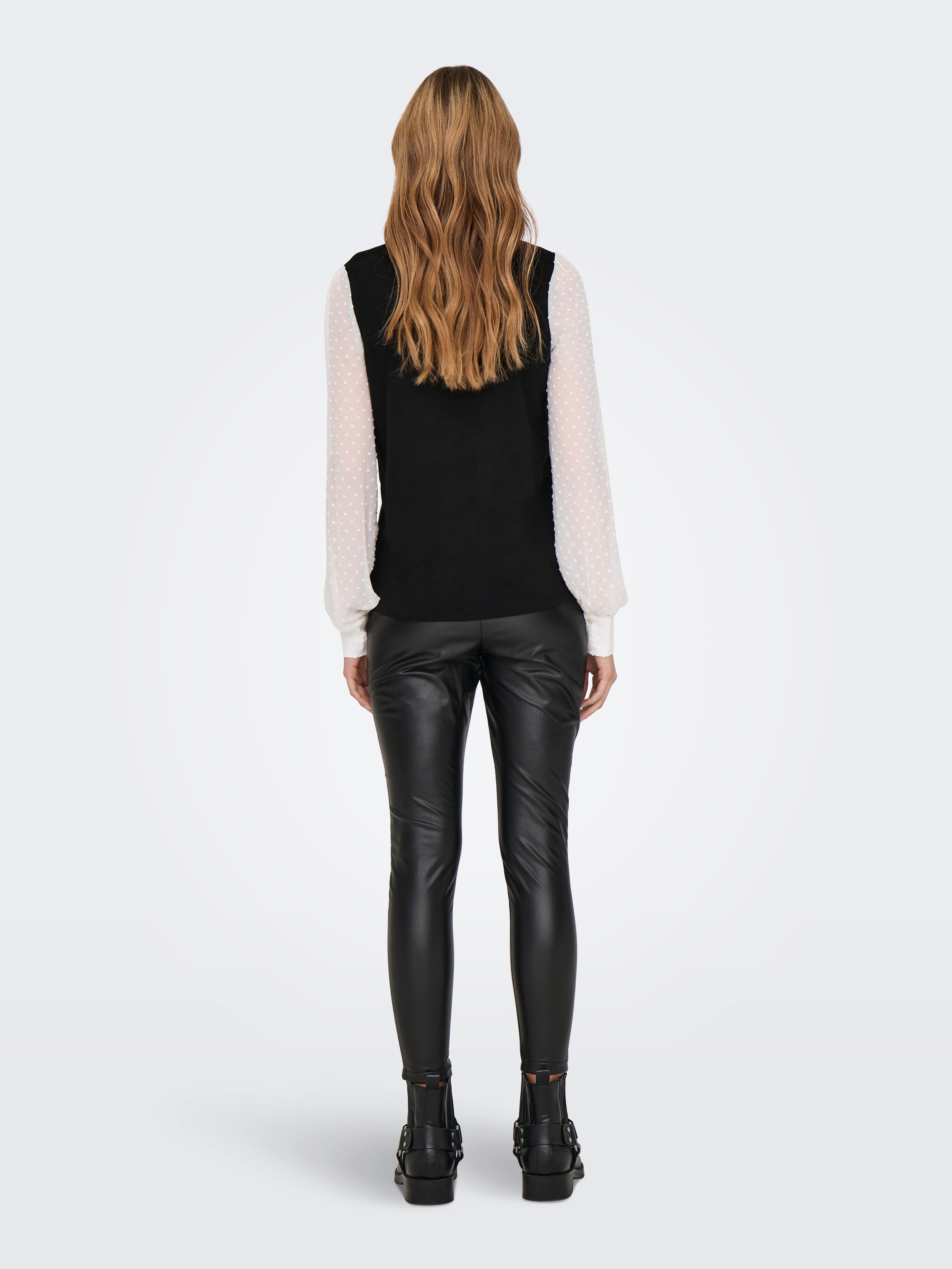 ONLAISSHA Top Black