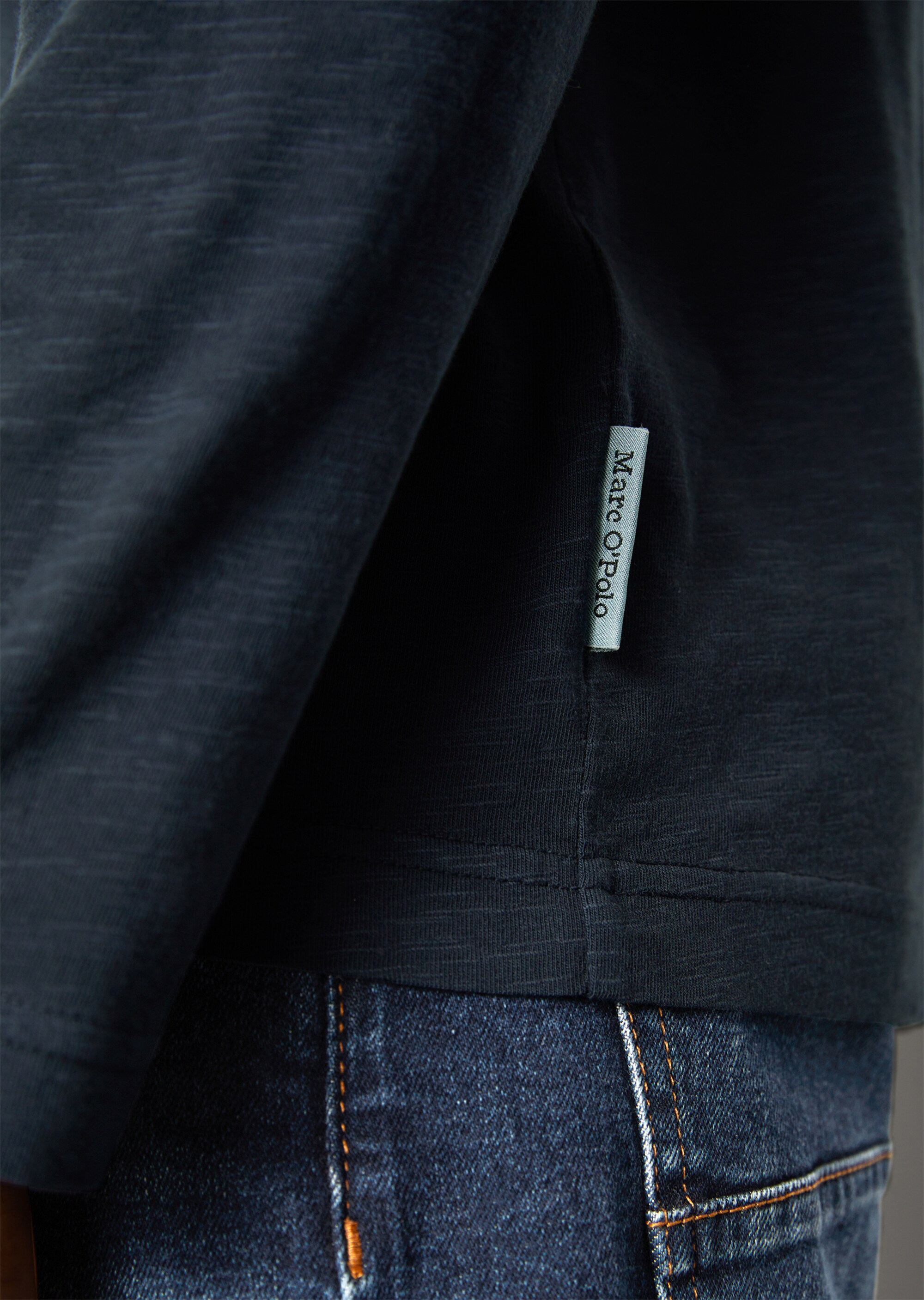 Longsleeve regular in Slub-Jersey-Qualität