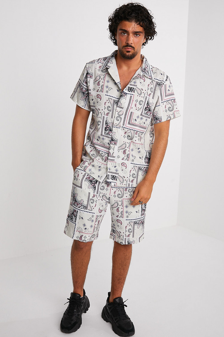 Ensemble 2 pièces chemise + short beige à motif paisley