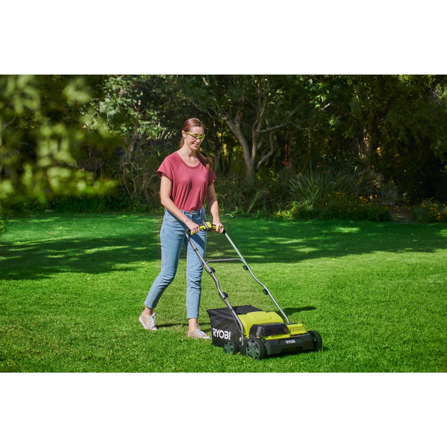 Ryobi RY18SFX35A-240 One  18V Brushless Accu Verticuteerder set (2x 4.0Ah) - 35cm