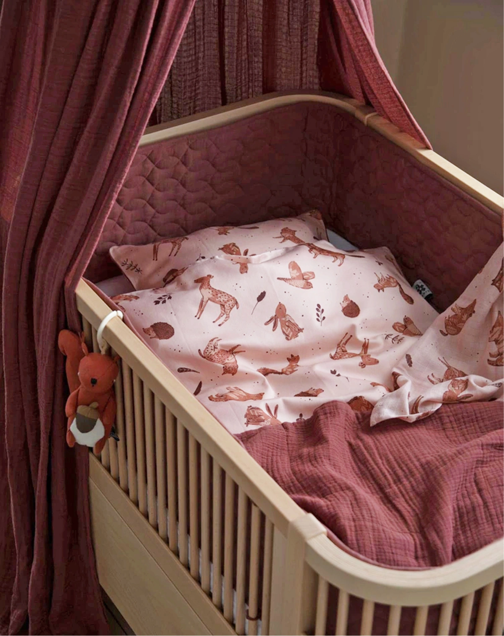 Nestchen STEPP (360x26) in burgundy red