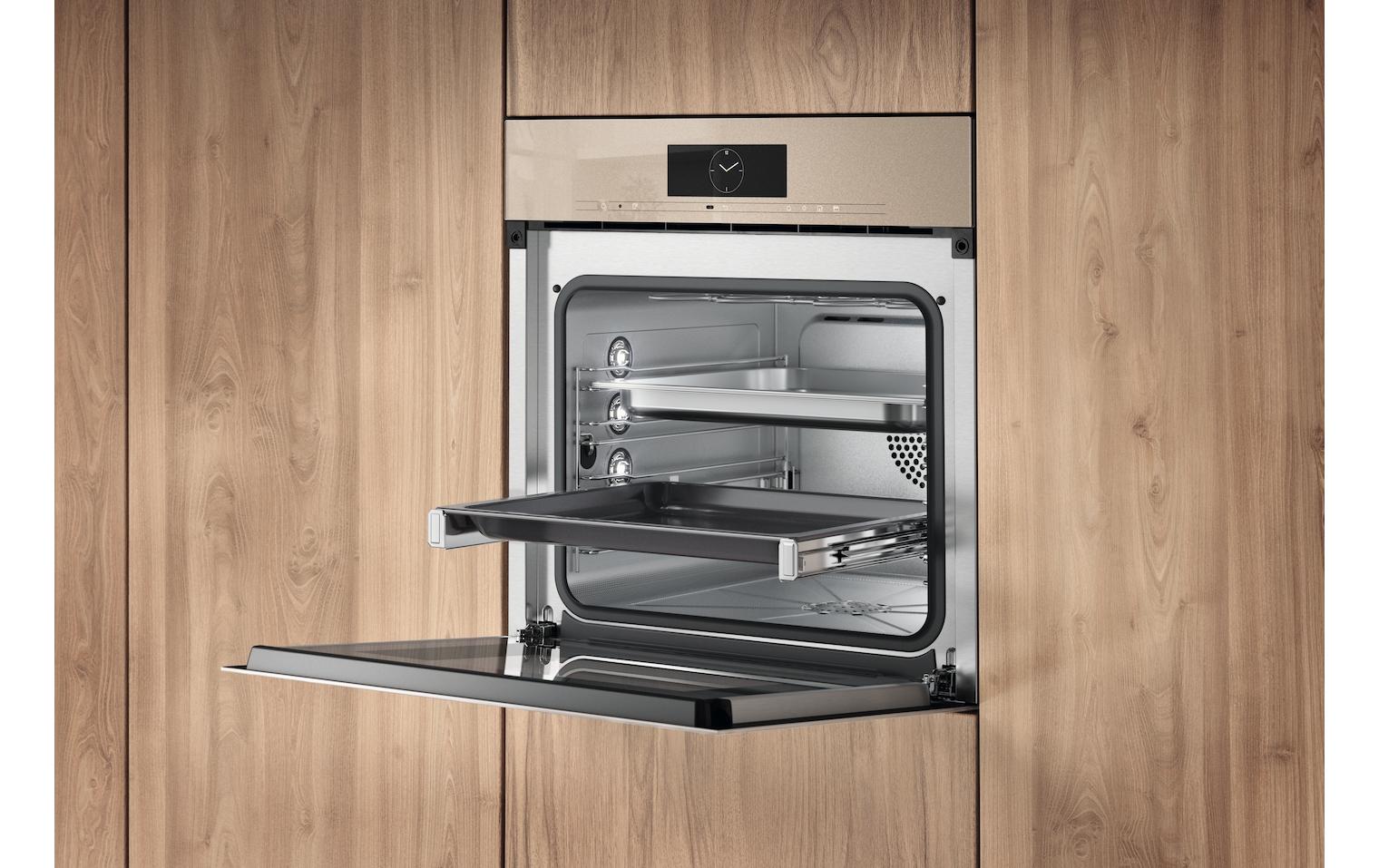 Dampfgarer DGC 7865 HCX Pro Beige<br>Griffloser Dampfbackofen mit Frisch- und Abwasseranschluss