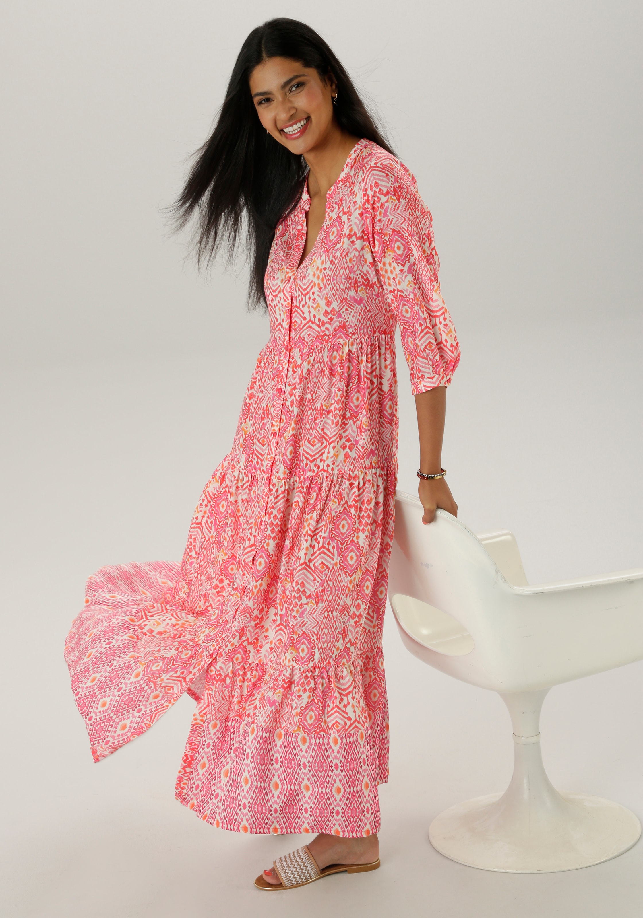 Aniston SELECTED Maxikleid mit frisch sommerlicher Ethno-Musterung