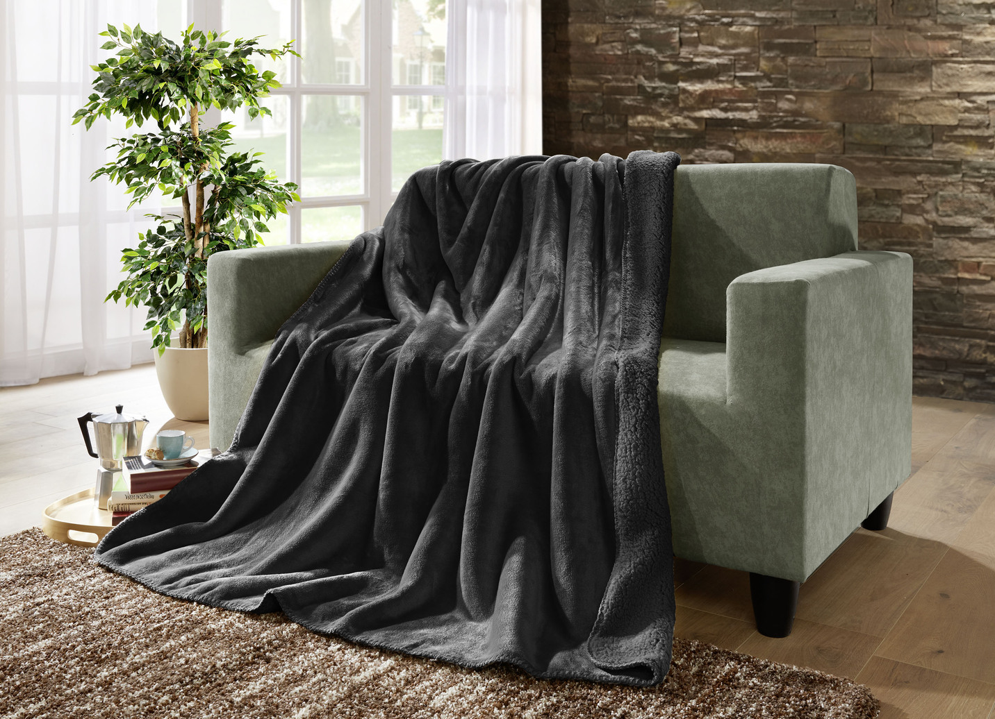 Superkuschelige Wohndecke in Teddyfleece-Qualität