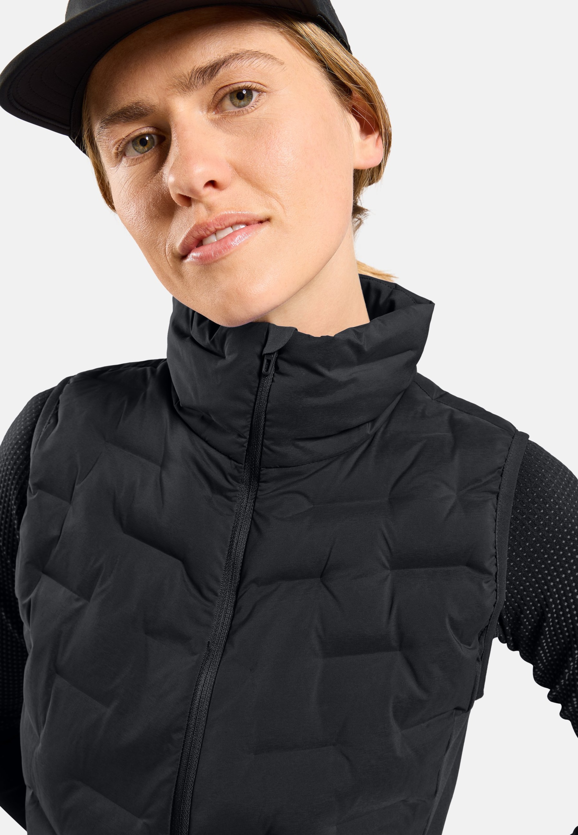 Zeroweight Insulator Laufweste in black - black
