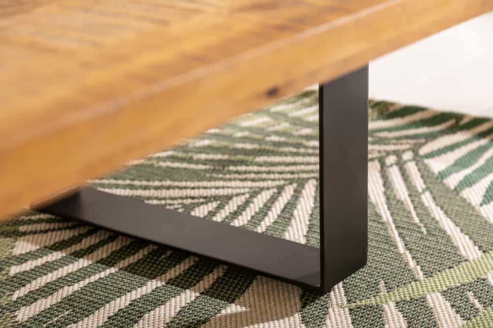 Massiver Couchtisch IRON CRAFT 100cm braun natur Mangoholz schwarz Metall