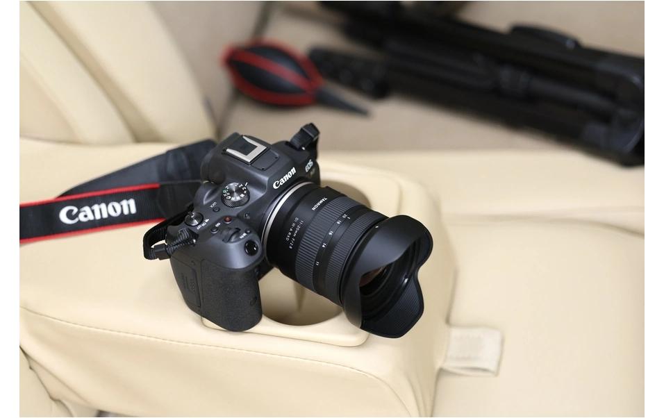 Zoomobjektiv AF 11-20mm F/2.8 Di III-A RXD Canon RF<br>Kompaktes, leichtes Ultraweitwinkel-Zoomobjektiv für spiegellose APS-C-Kameras
