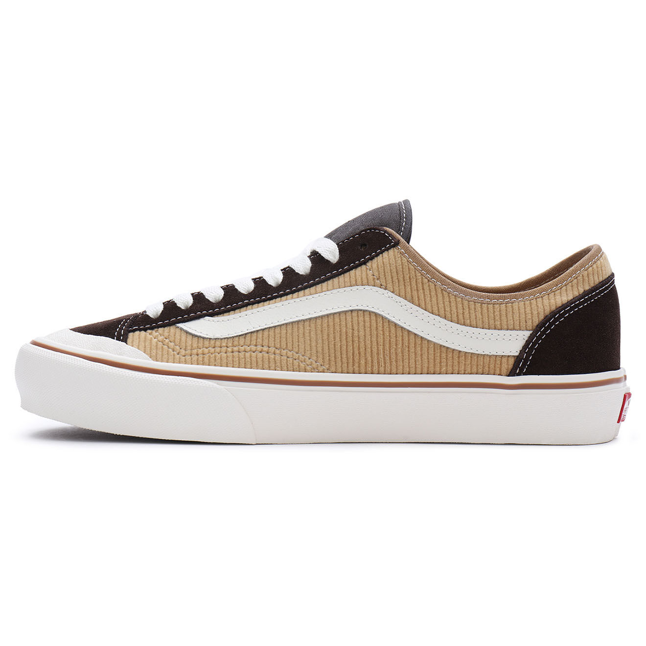 Vans Baskets en Velours de Cuir & Velours côtelé Style 136 Decon VR3 SF marron clair