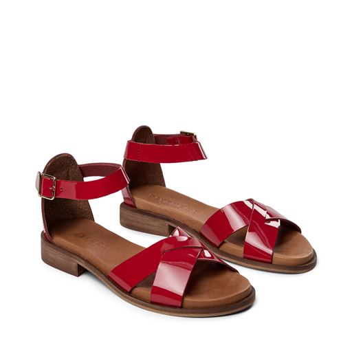 Pavement Kendra Sandaler, Red Patent, 36