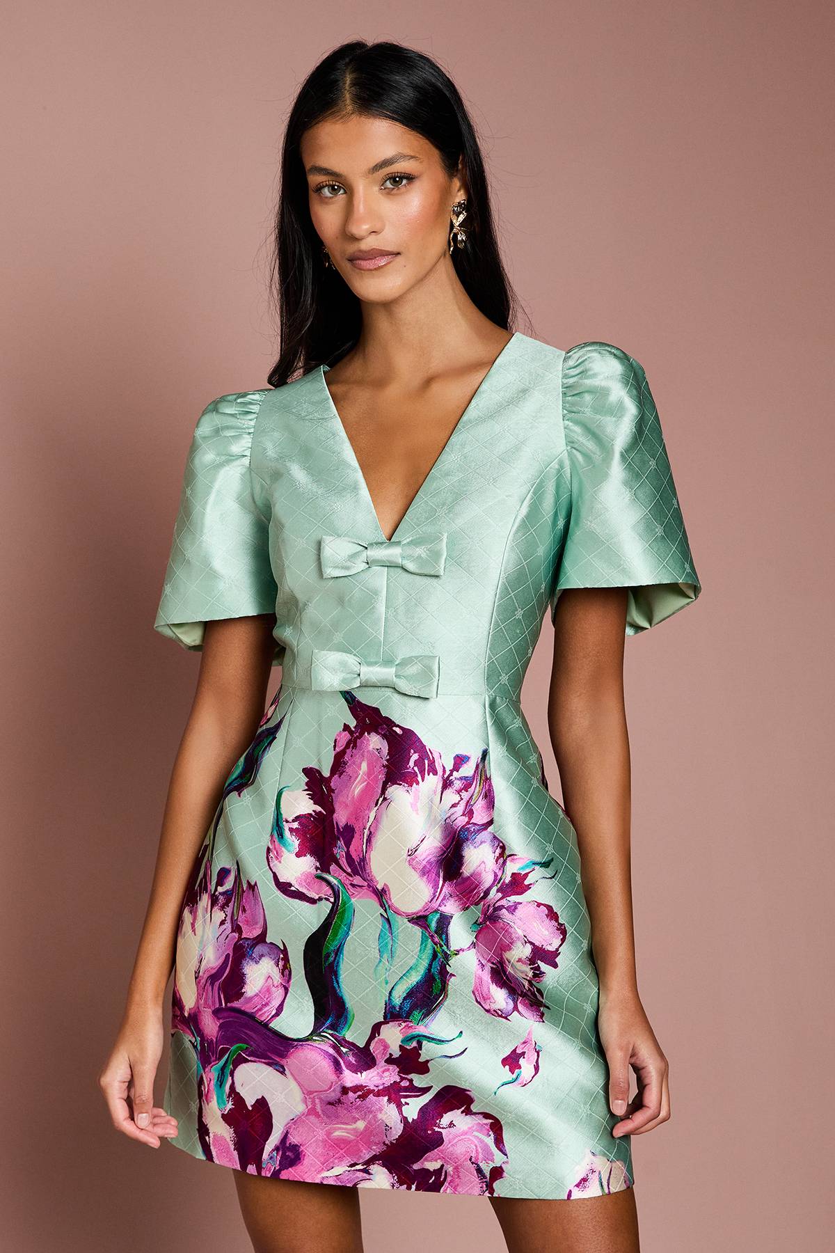 Coast Petite Robe Courte à Imprimé Placement avec Détails Nœuds