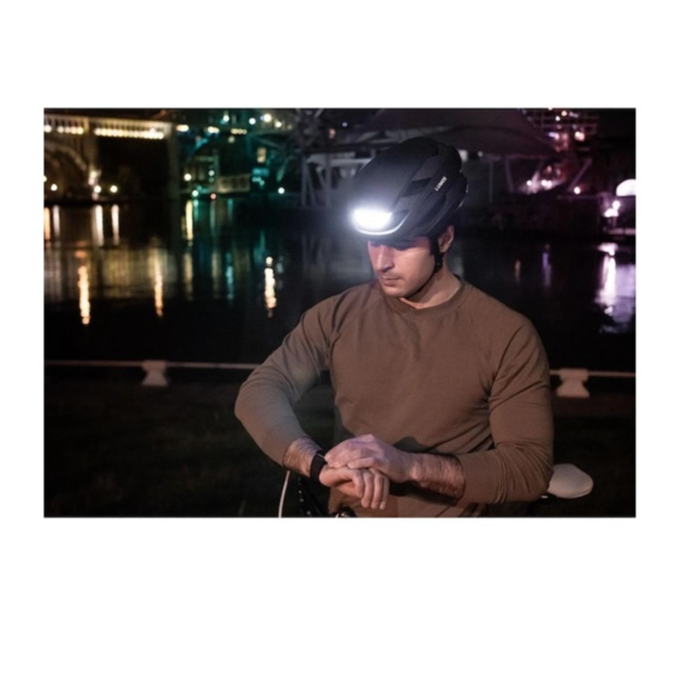 (Gr. M/L) Ultra Verstellbarer Fahrrad Helm Velo Kopf Schutz mit Front- und Rücklicht / Blinkerfunktion - Weiss