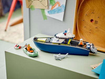 LEGO Achtervolging met politieboot (60456)