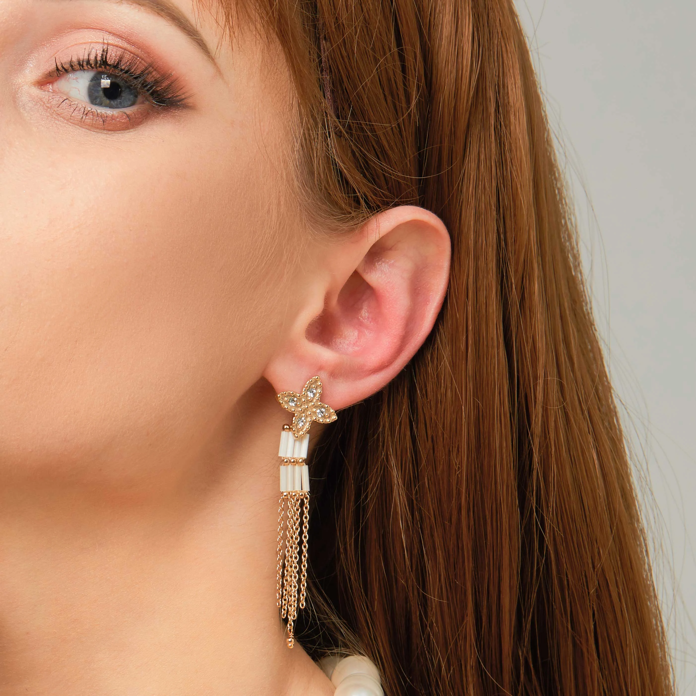 ALABASTER - Boucles d'oreilles pendantes avec perles | Doré