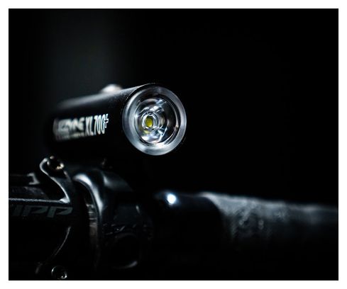 Éclairage Avant Lezyne Classic Drive XL 700  Noir