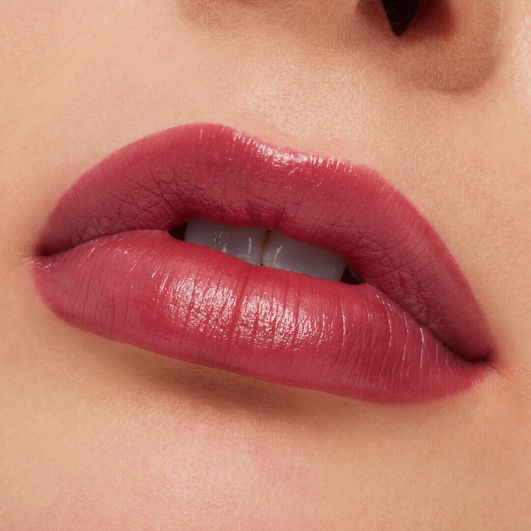 MAC MACXIMAL Sleek Satin Lipstick